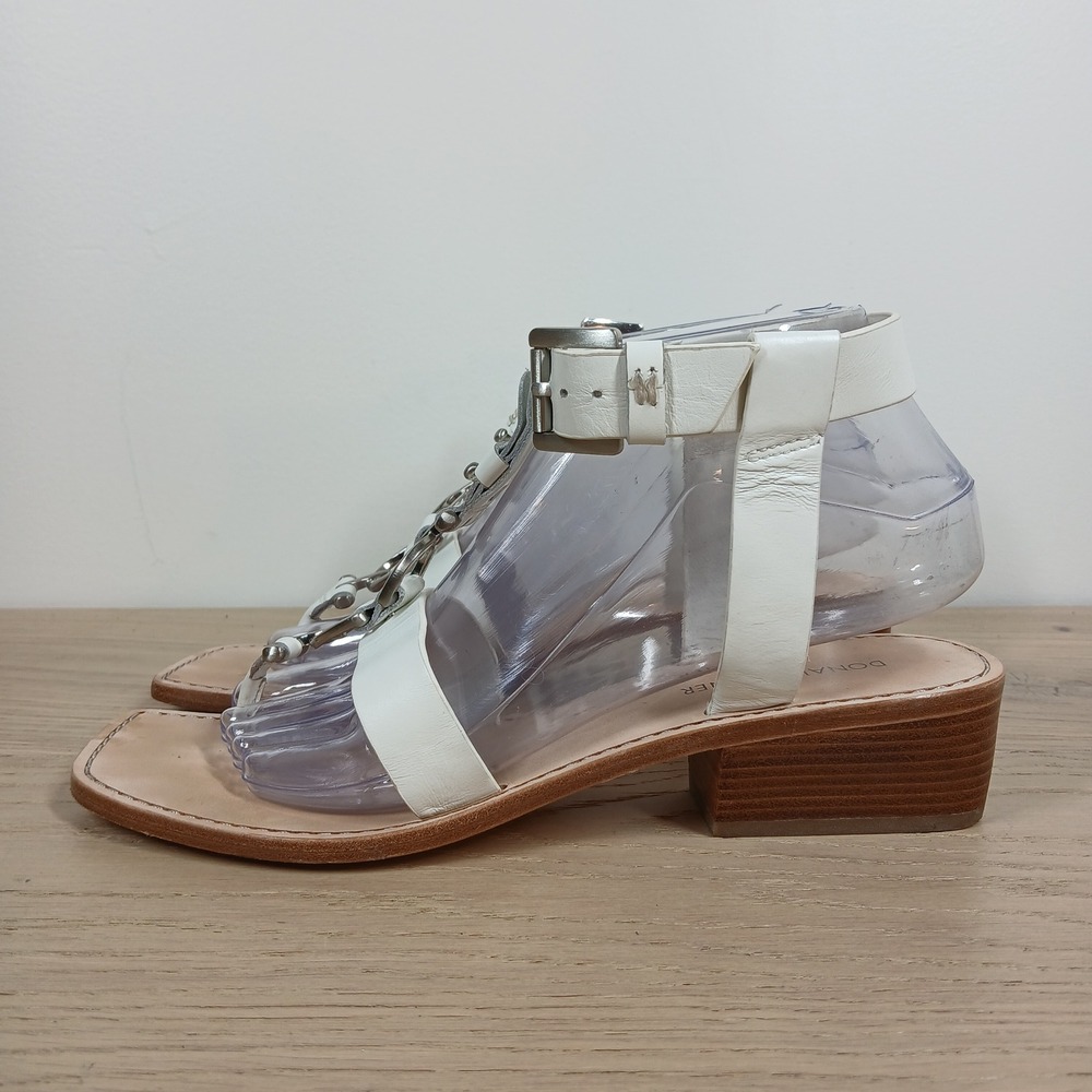 Donald J. Pliner Sandals Women 8.5 White Leather Block Heel Buckle Strappy Thong